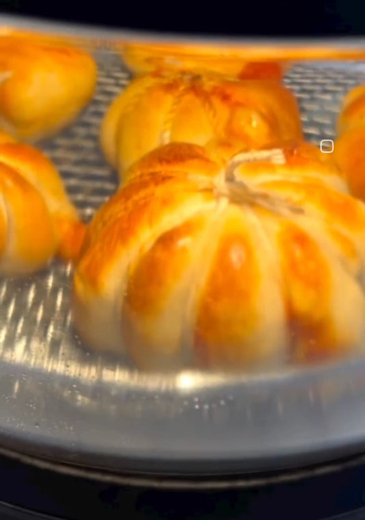 Pumpkin Pizza Bites