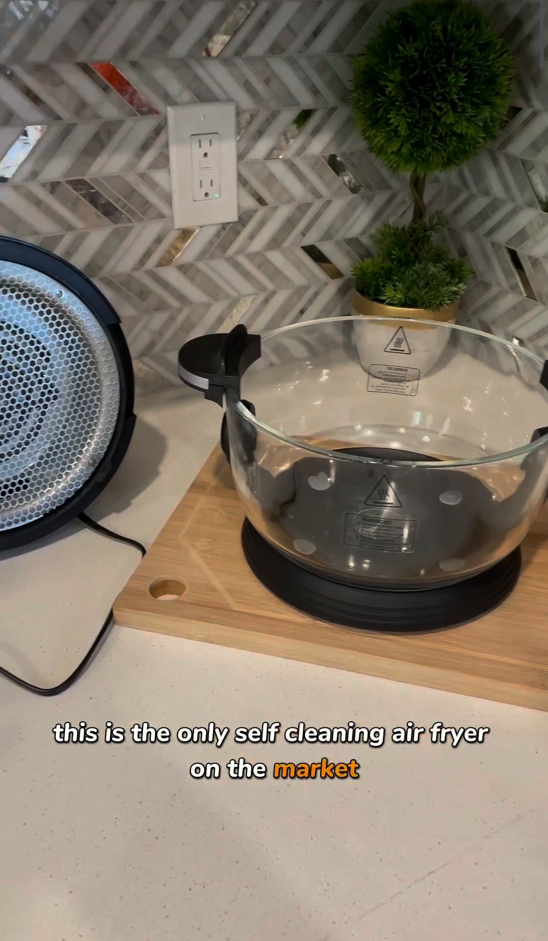 Cleaning your airfryer should be easy !